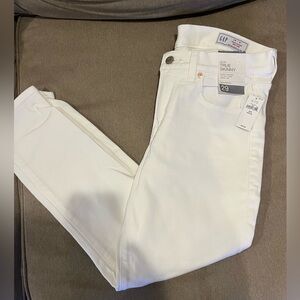 GAP Women's True Skinny Jeans in White